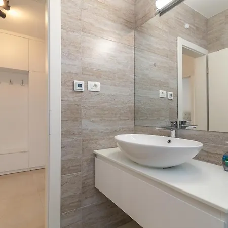 Bonaca Apartment *