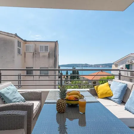 Bonaca Apartment