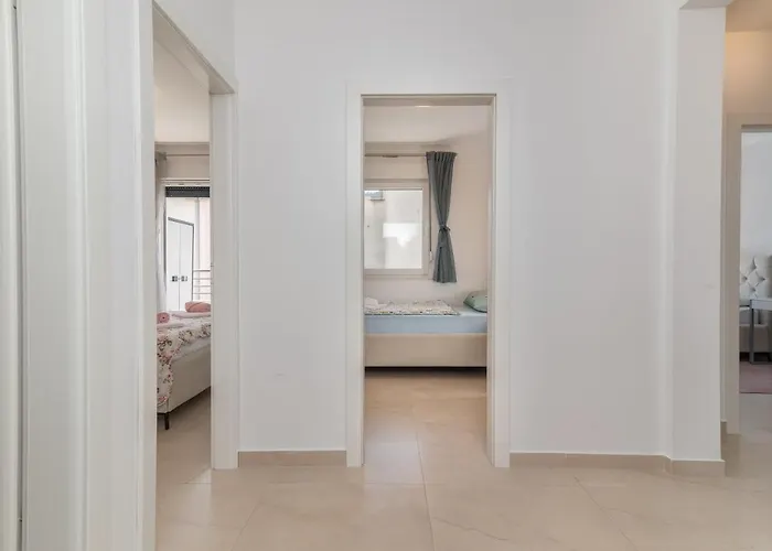Bonaca Daire Trogir