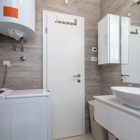 Bonaca * טרוגיר